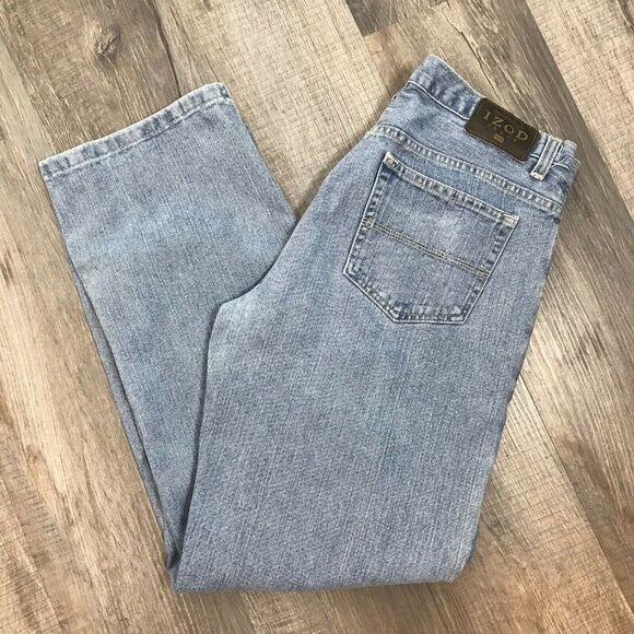 IZOD Classic Fit Mens Jeans Light Wash Blue Denim Size Marked 36 (34x31) - Picture 1 of 11
